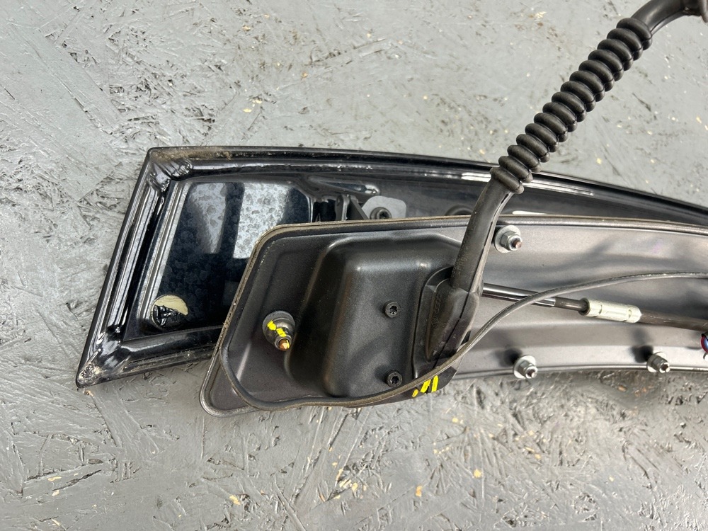 Спойлер на багажник TT 2007 Спойлер на багажник TT 2007