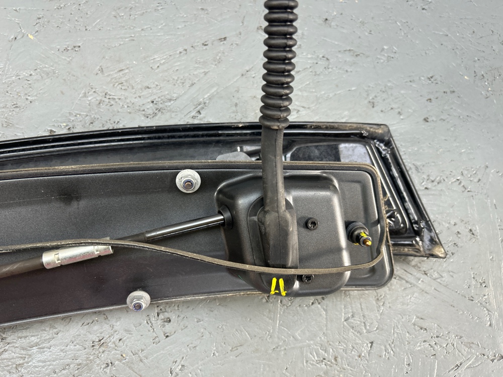 Спойлер на багажник TT 2007 Спойлер на багажник TT 2007