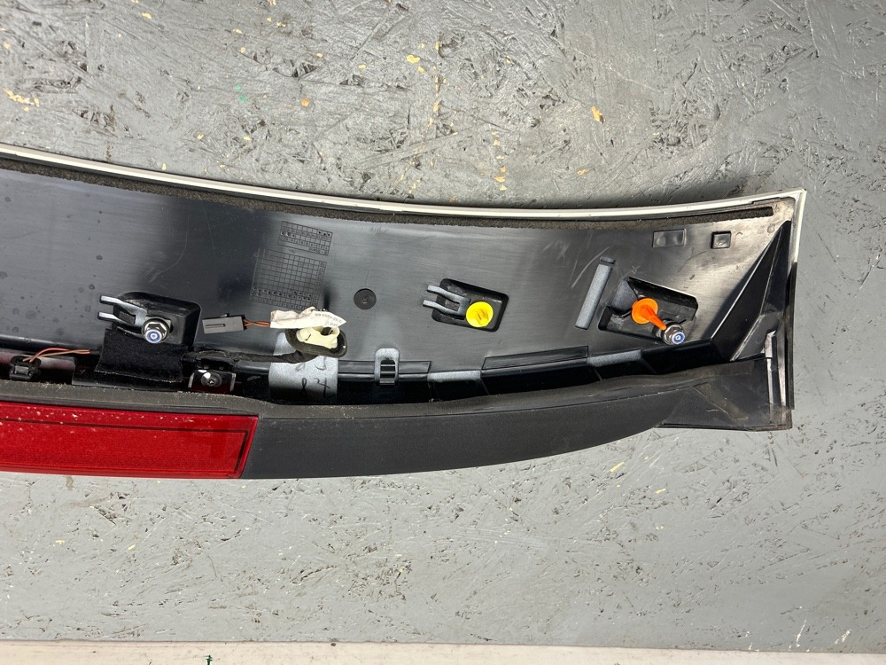 Спойлер A1 2011 Спойлер A1 2011