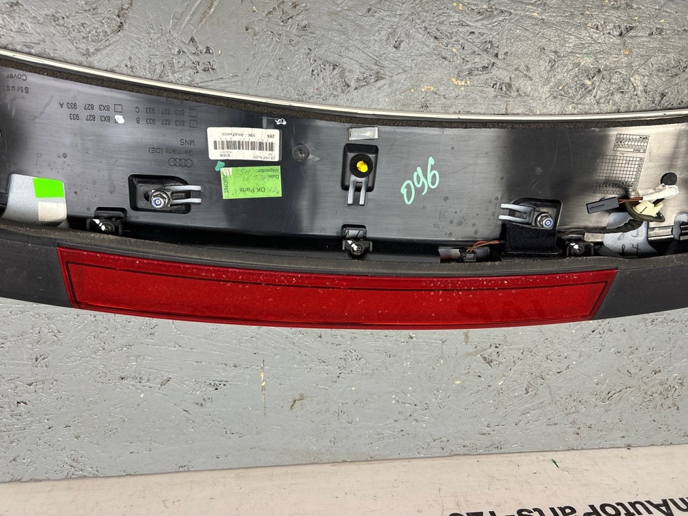 Спойлер A1 2011 Спойлер A1 2011