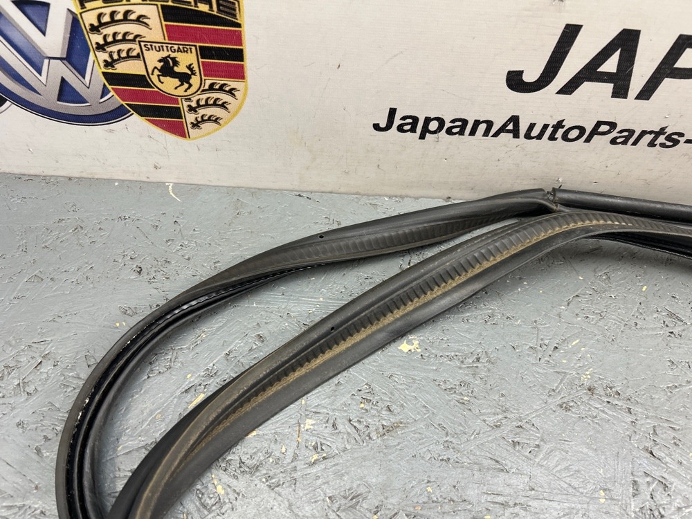 Уплотнение багажника A6 2012 Уплотнение багажника A6 2012