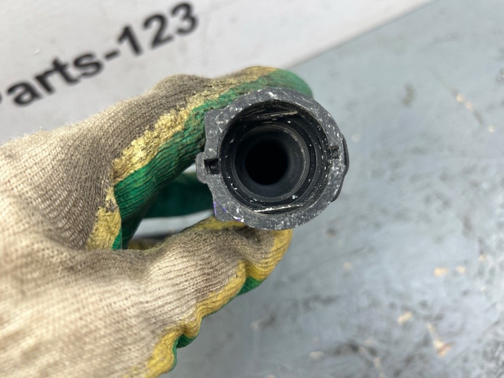 Патрубок радиатора A4 2009