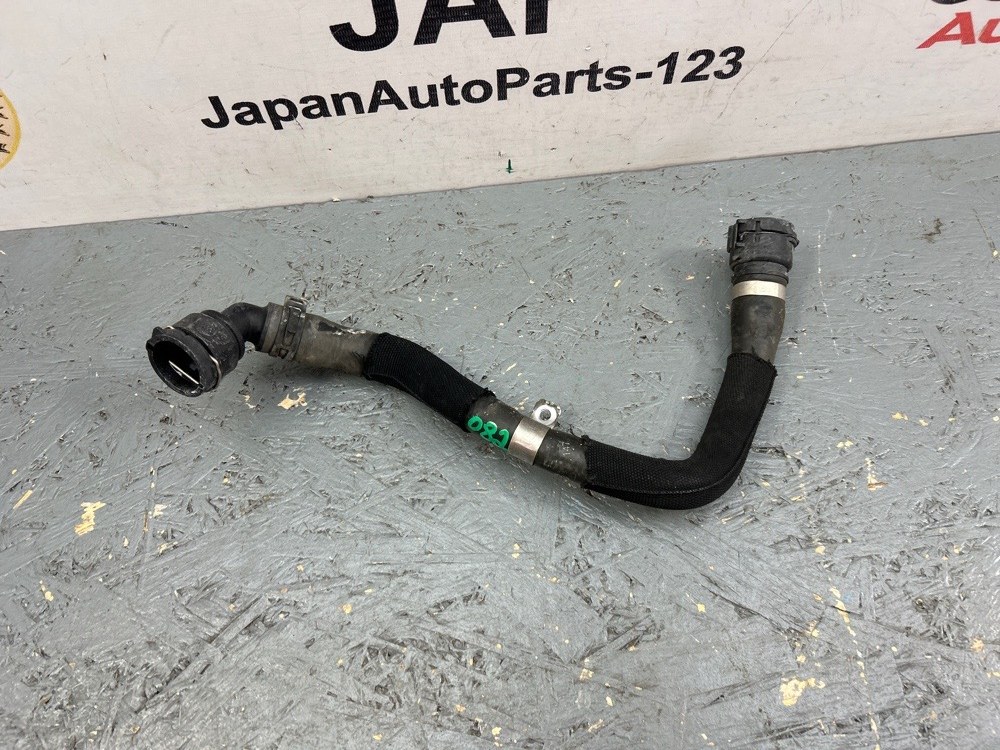 Патрубок радиатора A4 2009