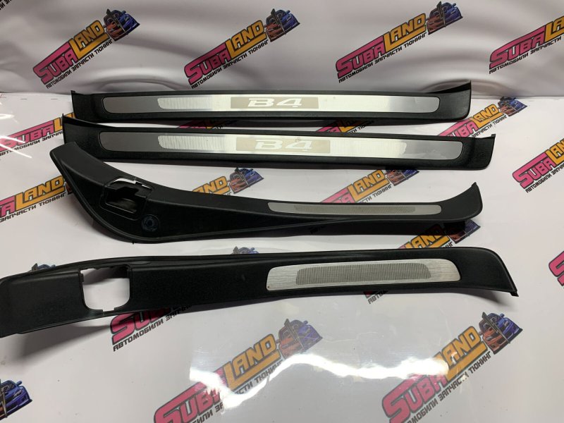 Накладки на пороги Subaru LEGACY BL5 EJ20X 94060-AG180 контрактная