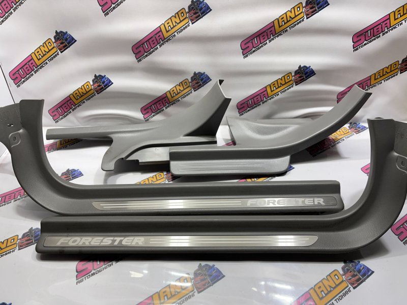 Накладки на пороги Subaru FORESTER SG5 EJ205 94060-SA090 контрактная