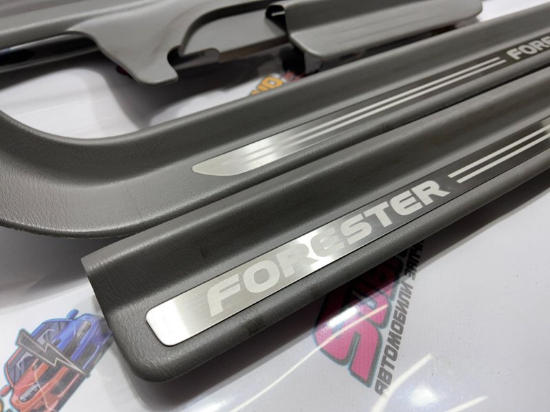 Накладки на пороги FORESTER SG5 EJ205