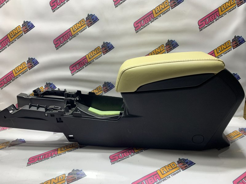 Подлокотник передний Subaru OUTBACK BRM EZ36 92114-AJ100 контрактная