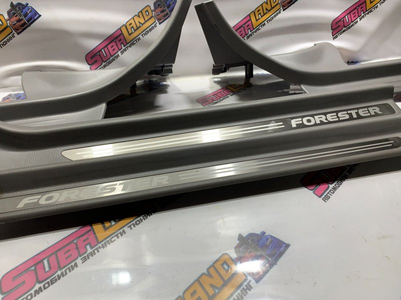 Накладки на пороги FORESTER SG5 EJ205