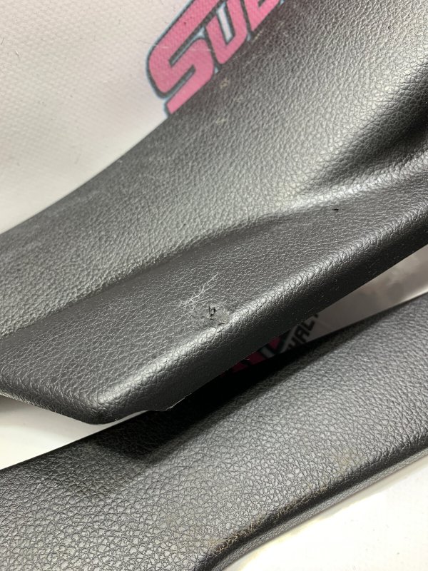 Накладки на пороги LEGACY BRM EJ255