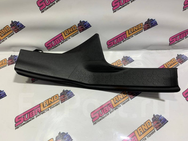 Накладка на порог правая передняя правая Subaru Forester 2012 SJ5 FB20 94061SG000 контрактная