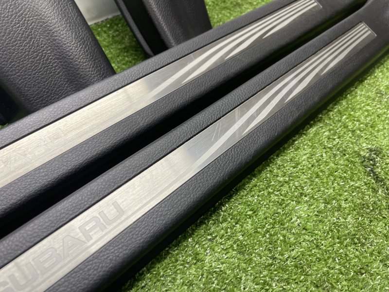 Накладки на пороги Subaru Levorg VM4 FB16E