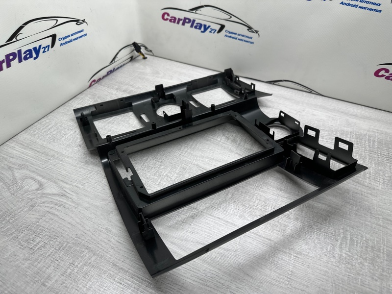 Переходная рамка магнитолы H2 2008