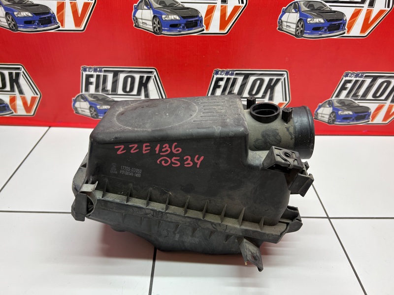 КОРПУС ВОЗДУШНОГО ФИЛЬТРА TOYOTA VOLTZ 2002 ZZE136 1ZZFE 177010D050 контрактная
