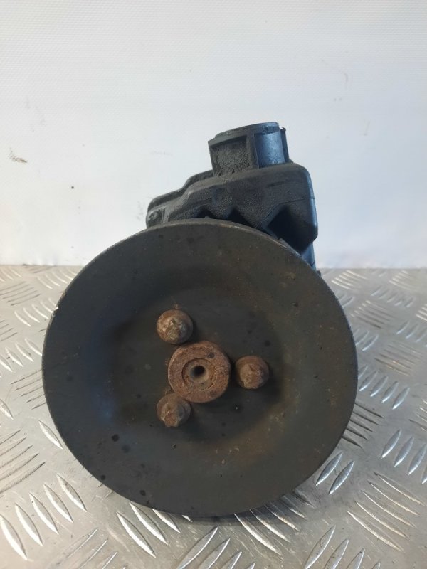 Насос гидроусилителя руля Vito 2005 2.2 646983