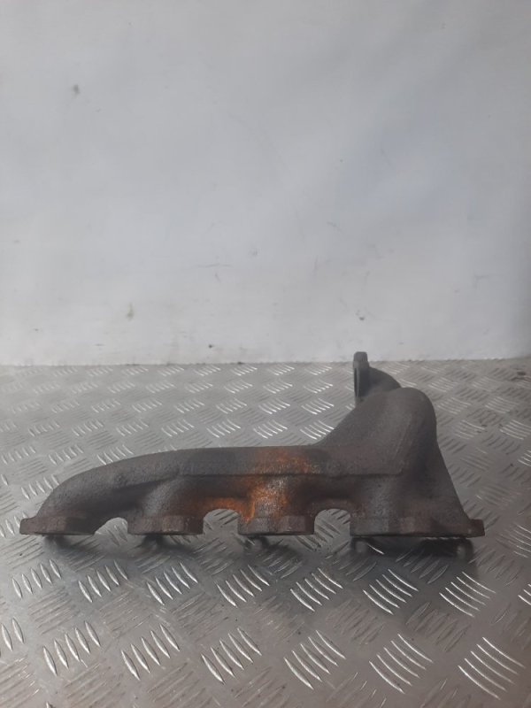 Коллектор выпускной Mercedes-Benz Vito 2003 A6111420601 контрактная