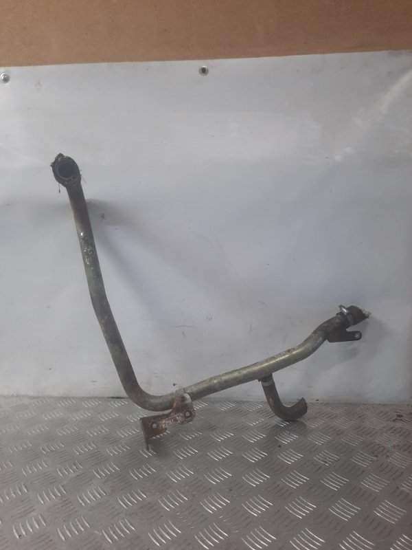 Трубка охлаждающей жидкости металлическая Vito 2003