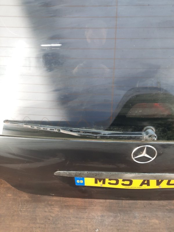 Крышка багажника (дверь 3-5) Mercedes-Benz M-Class Внедорожник 4.3 113942 Крышка багажника (дверь 3-5) Mercedes-Benz M-Class Внедорожник 4.3 113942