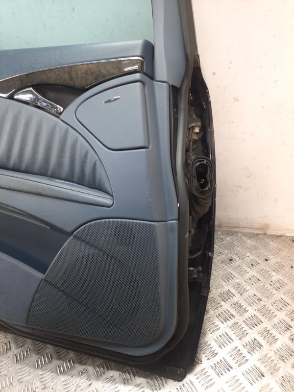 Дверь задняя левая E-Class 2003 Универсал 3.2 648961 Дверь задняя левая E-Class 2003 Универсал 3.2 648961