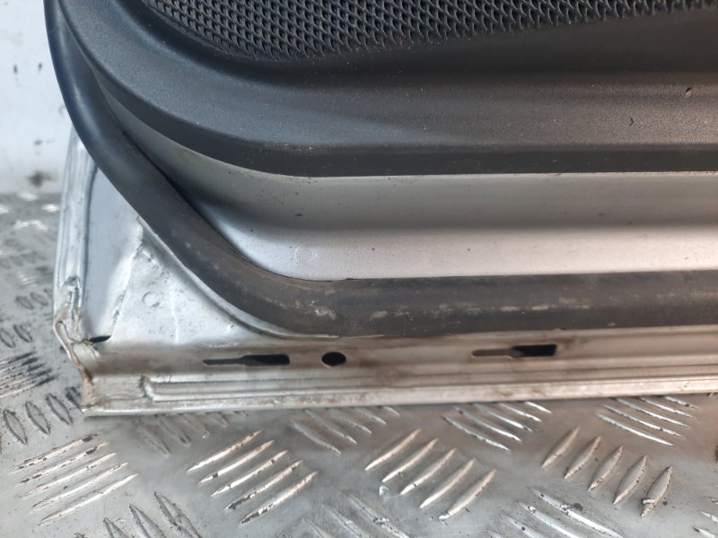 Дверь задняя правая E-Class 2003 Седан 2.2 646961