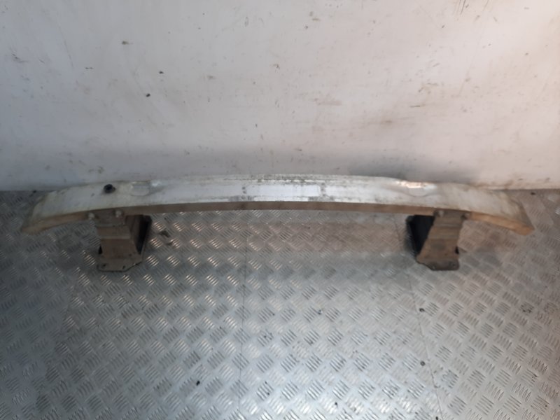 Усилитель бампера переднего Mercedes-Benz A-Class 2006 Хэтчбэк 5 дв. 2.0 640942 контрактная