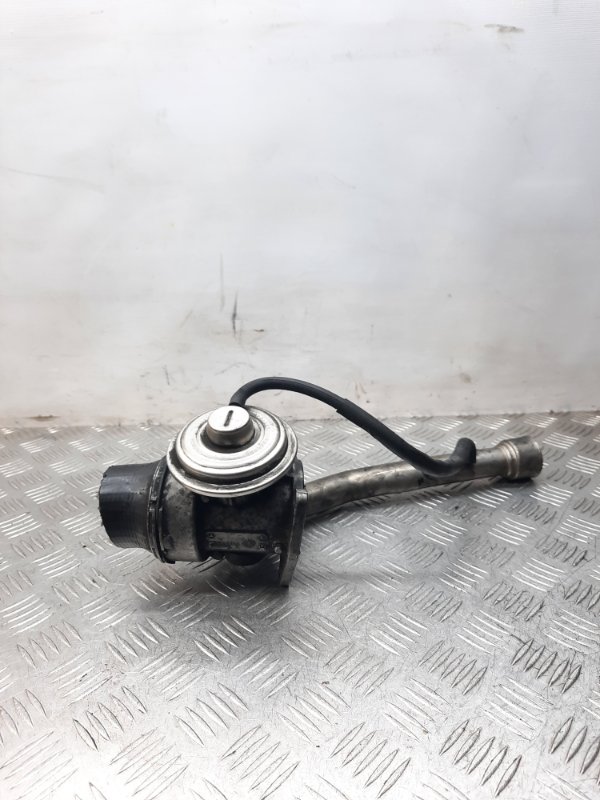 Клапан EGR Mercedes-Benz C-Class 2002 Универсал 2.7 612962 A6110900754 контрактная