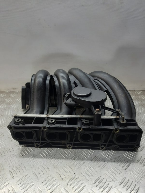 Коллектор впускной Mercedes-Benz E-Class 2003 Седан 2.2 646961 A61109037 Б/У