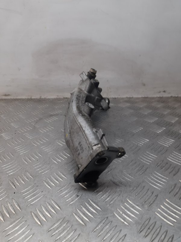 Трубка системы рециркуляции EGR C-Class 2003 Универсал 2.2 646963