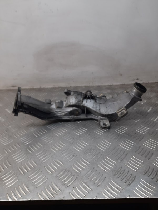 Трубка системы рециркуляции EGR C-Class 2003 Универсал 2.2 646963