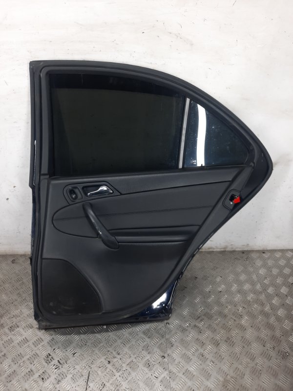 Дверь задняя правая C-Class 2007 седан 2.2