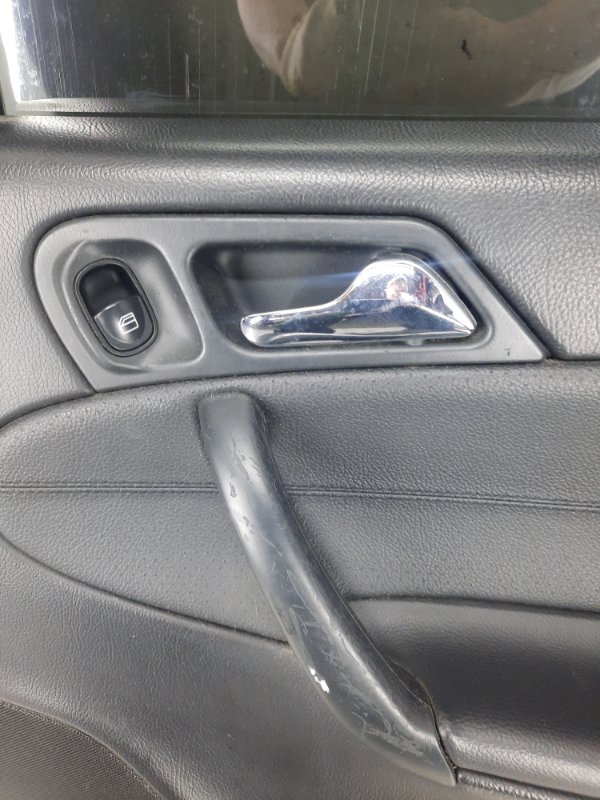 Дверь задняя правая C-Class 2007 седан 2.2