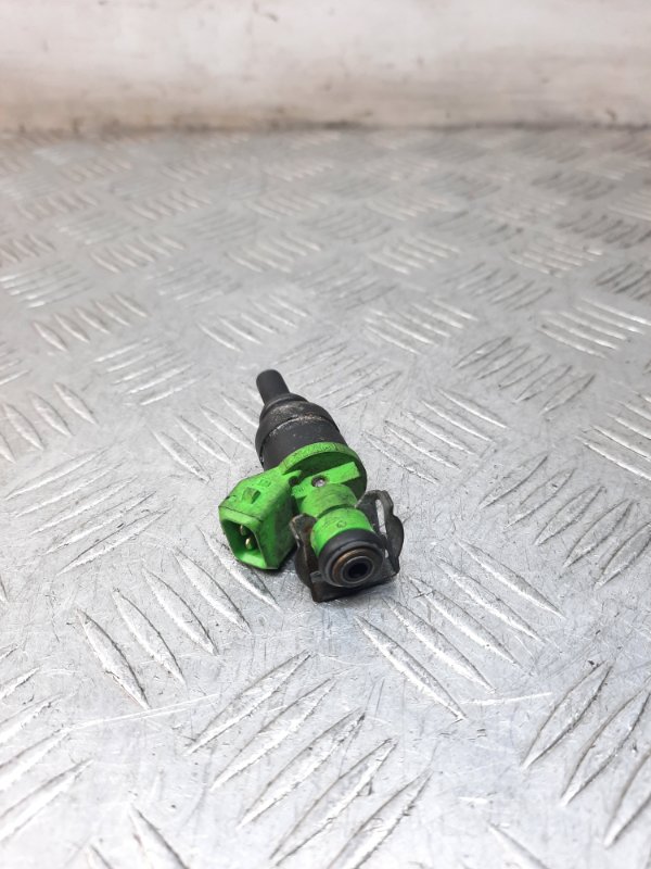 Форсунка Mercedes-Benz C-Class Купе 1.8 271