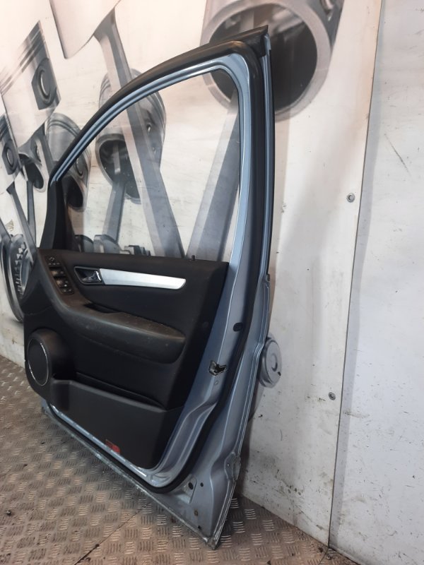Дверь передняя правая B-Class 2008 Минивэн 1.5 266920 Дверь передняя правая B-Class 2008 Минивэн 1.5 266920