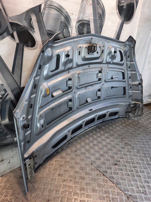 Капот B-Class 2006 Хэтчбэк 5 дв.