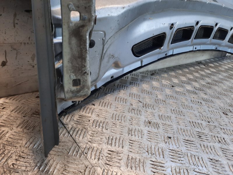 Капот B-Class 2006 Хэтчбэк 5 дв.