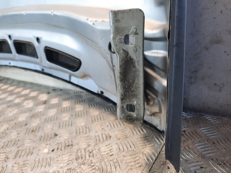 Капот B-Class 2006 Хэтчбэк 5 дв.