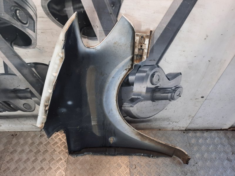 Крыло переднее левое Vito 2007 Минивэн