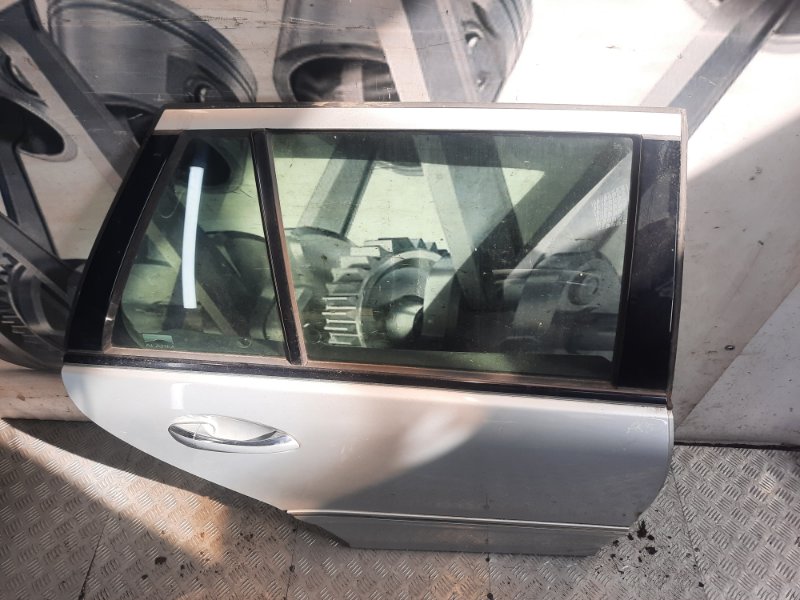 Дверь задняя правая C-Class 2006 Универсал Дверь задняя правая C-Class 2006 Универсал