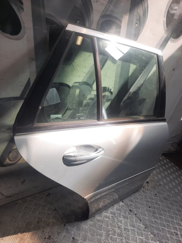 Дверь задняя правая C-Class 2006 Универсал Дверь задняя правая C-Class 2006 Универсал