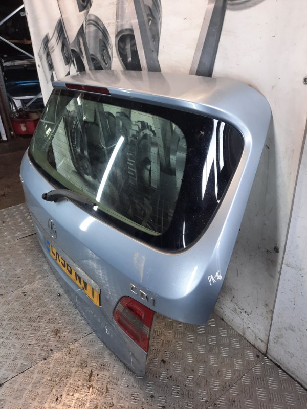 Крышка багажника B-Class 2006 Хэтчбэк 5 дв.