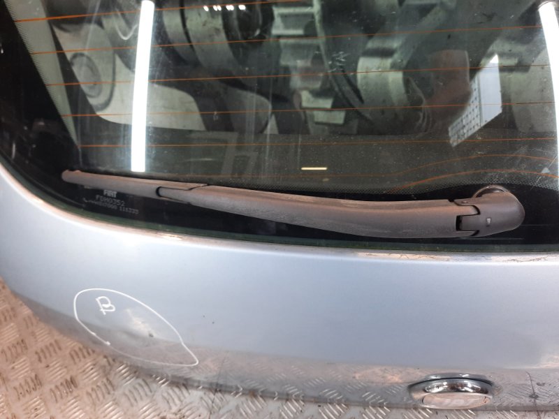 Крышка багажника Bravo 2007 Хэтчбэк 5 дв.