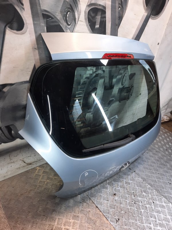 Крышка багажника Bravo 2007 Хэтчбэк 5 дв.