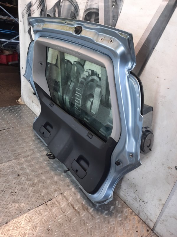 Крышка багажника Bravo 2007 Хэтчбэк 5 дв.