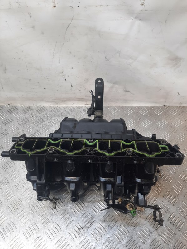 Коллектор впускной Chevrolet Cruze Хэтчбэк 5 дв. 1.6 F16D4