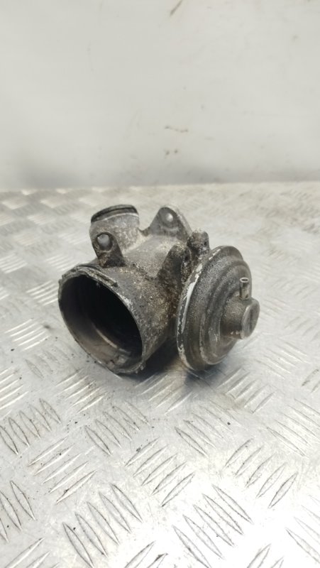 Клапан EGR Mercedes-Benz C-Class Универсал 2.2CDi 611961