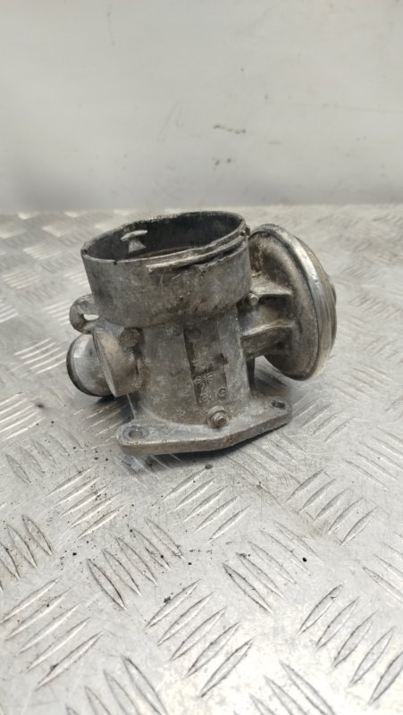 Клапан EGR C-Class 2000 Универсал 2.2CDi 611961