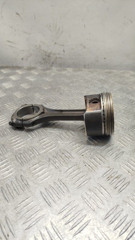 Поршень C-Class 2004 Седан 1.8 271946