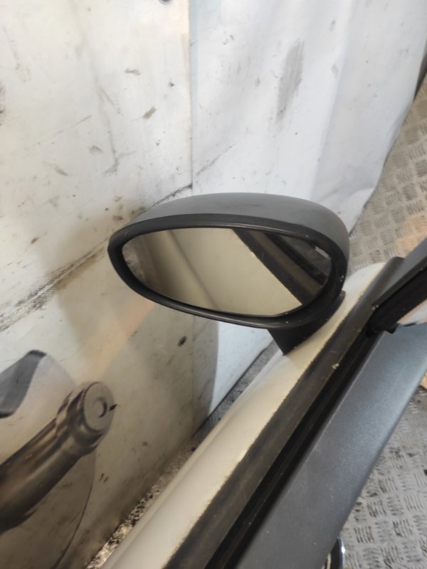 Зеркало наружное левое 500 2009 Хэтчбэк 3 дв.