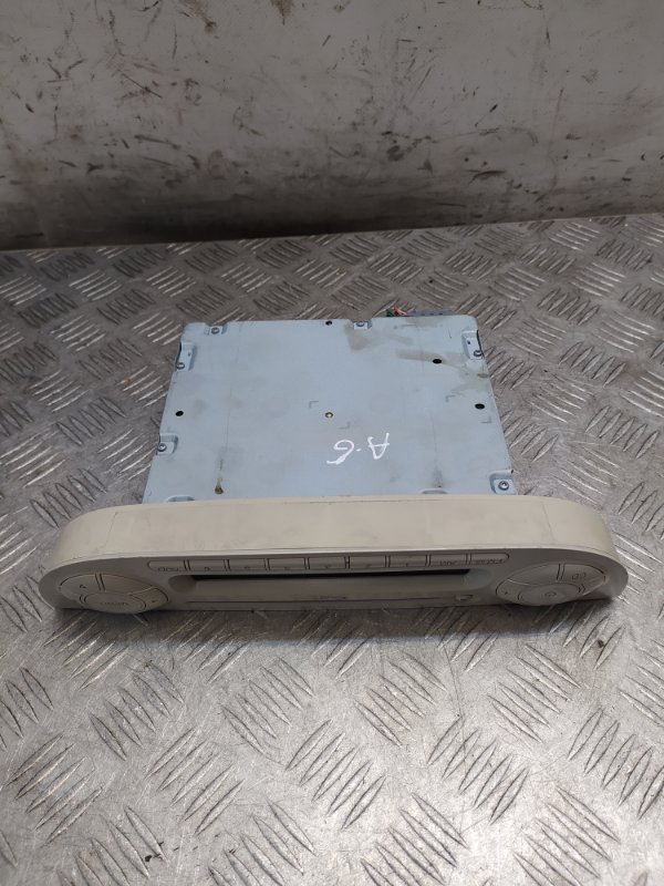 Магнитола 500 2010