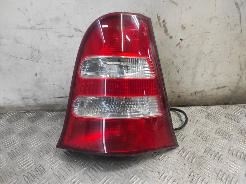 Фонарь задний правый Mercedes-Benz A-Class 2000 Хэтчбэк 1.7 1688202864r Б/У