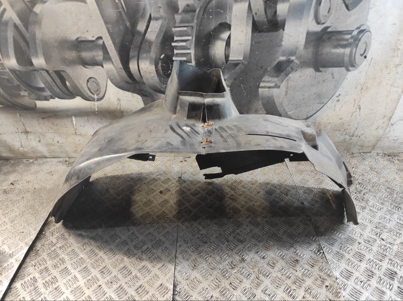 Защита арок передняя правая (подкрылок) Mercedes-Benz A-Class 2000 Хэтчбэк 1.7 1686902630 Б/У